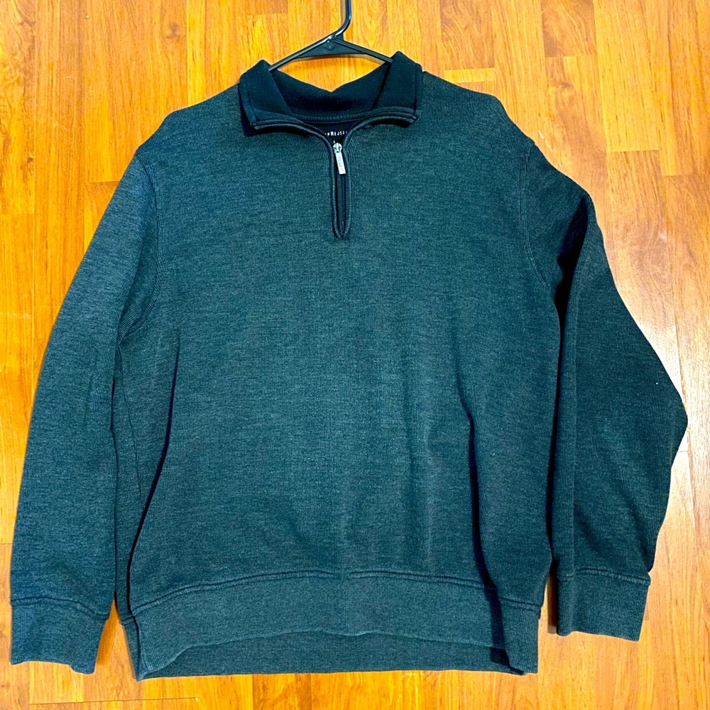 VanHeusen Sweater